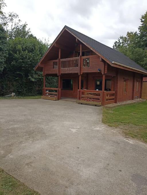 Chalet A La Campagne Bury  Esterno foto